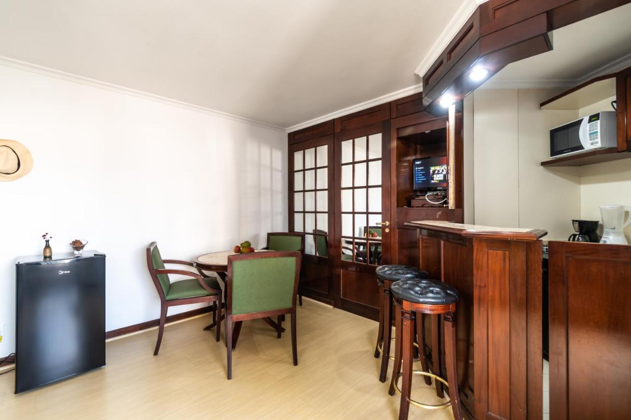 Flat Vilaboim Higienopolis Com Banheira Appartement São Paulo Buitenkant foto